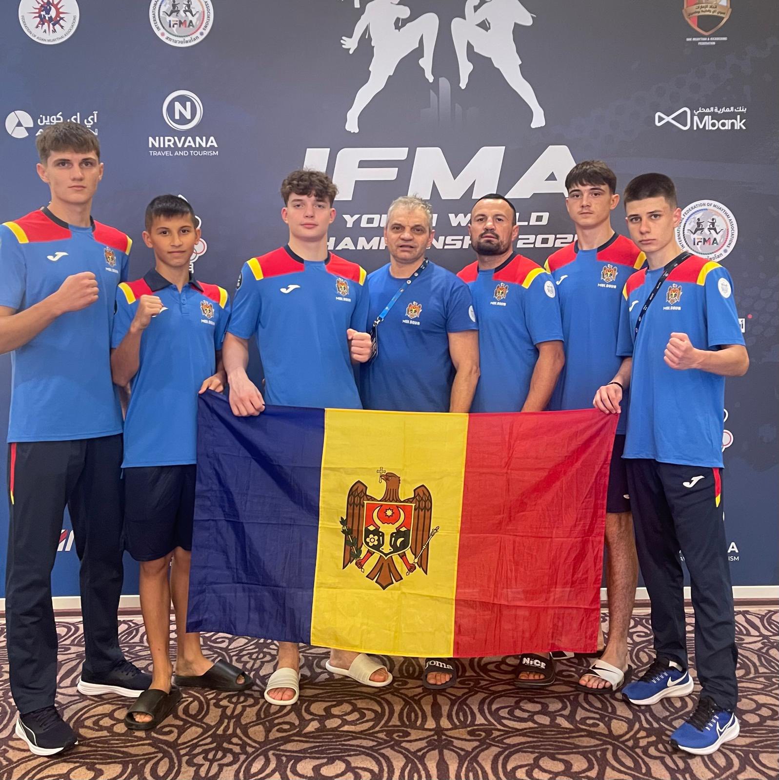Campionatul Mondial de Muaythai pentru tineret!