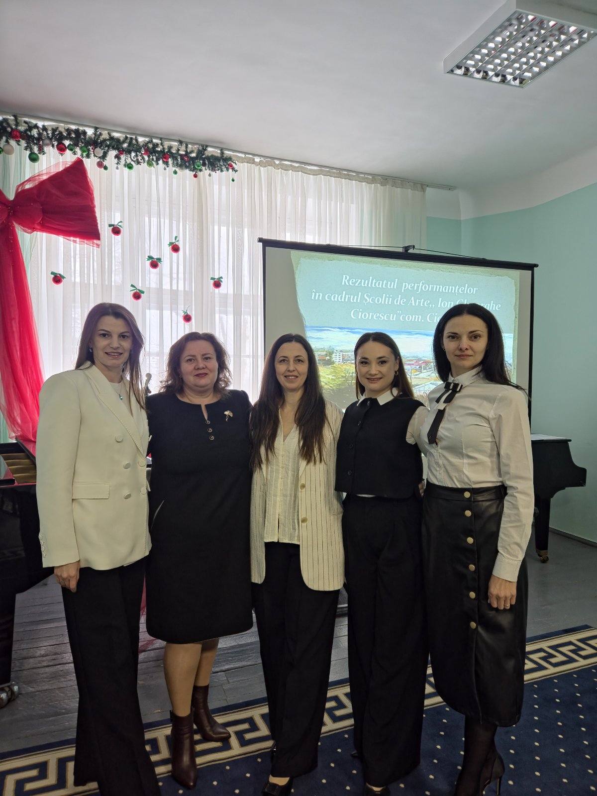 La Școala de Arte "Ion Gheorghe Ciorescu" încurajăm cu toată deschiderea cadrele didactice să înainteze la gradul didactic!