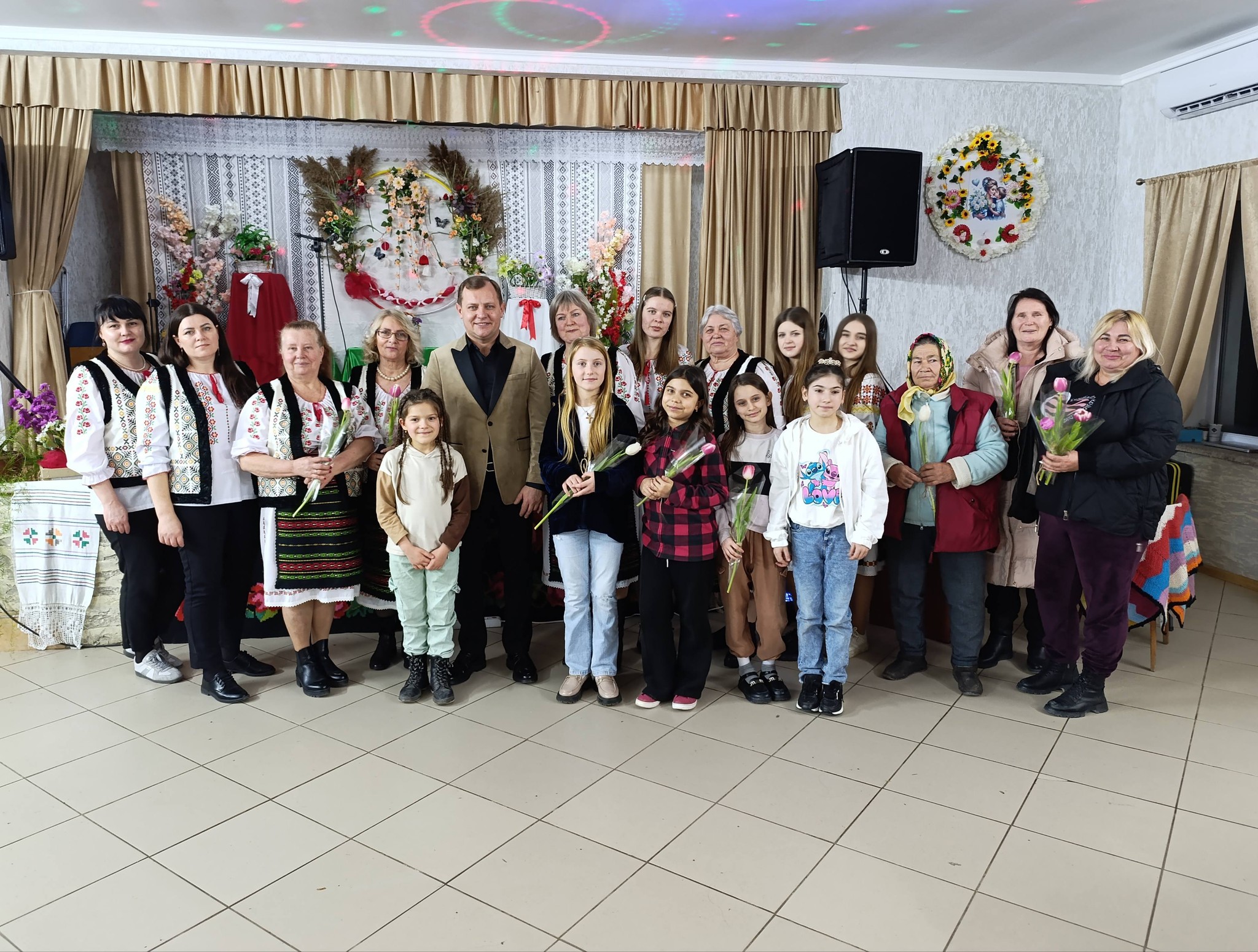 Secvențe foto din cadrul Concertului dedicat "Zilei Internaționale a Femeii"!