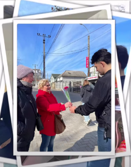8 martie, cu prilejul Zilei Internaționale a Femeii, din numele primarului comunei Ciorescu, Ion Scripnic, voluntarii Centrului de Tineret au oferit flori doamnelor și domnișoarelor!