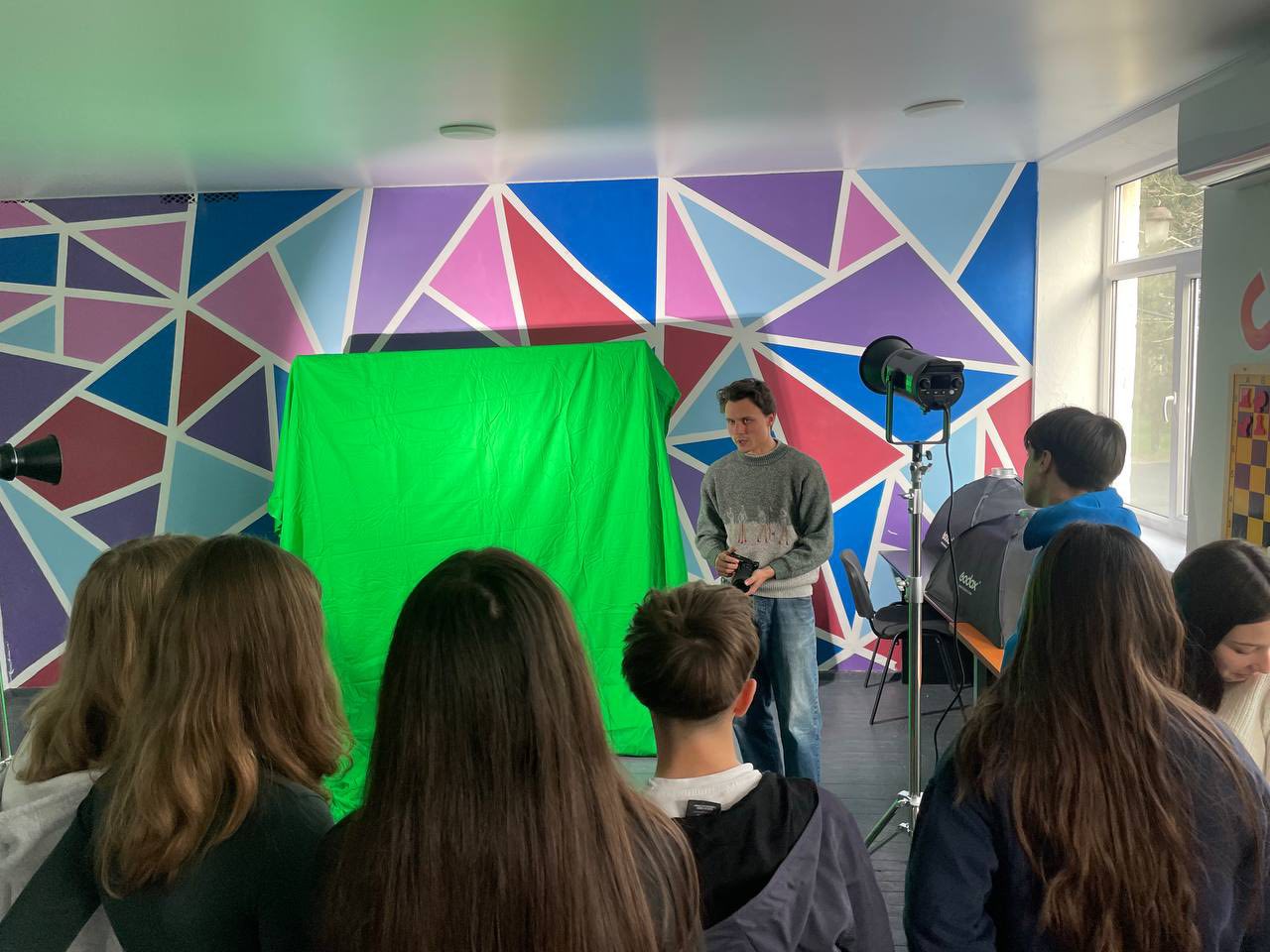 Masterclass de fotografie & video – Proiectul „Tinerii Antreprenori”