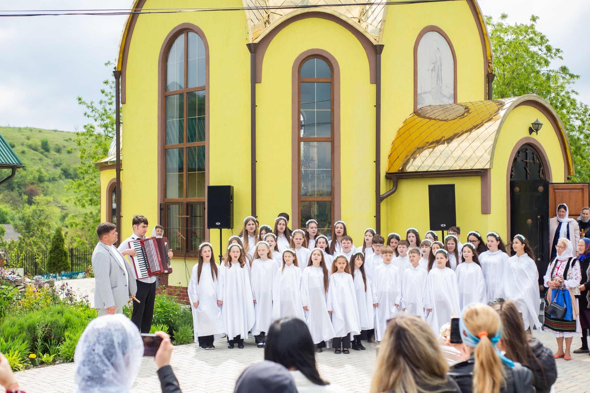 Hramului Bisericii "Sfântul Apostol  și Evanghelistul  Ioan Teologul" din satul Făurești!